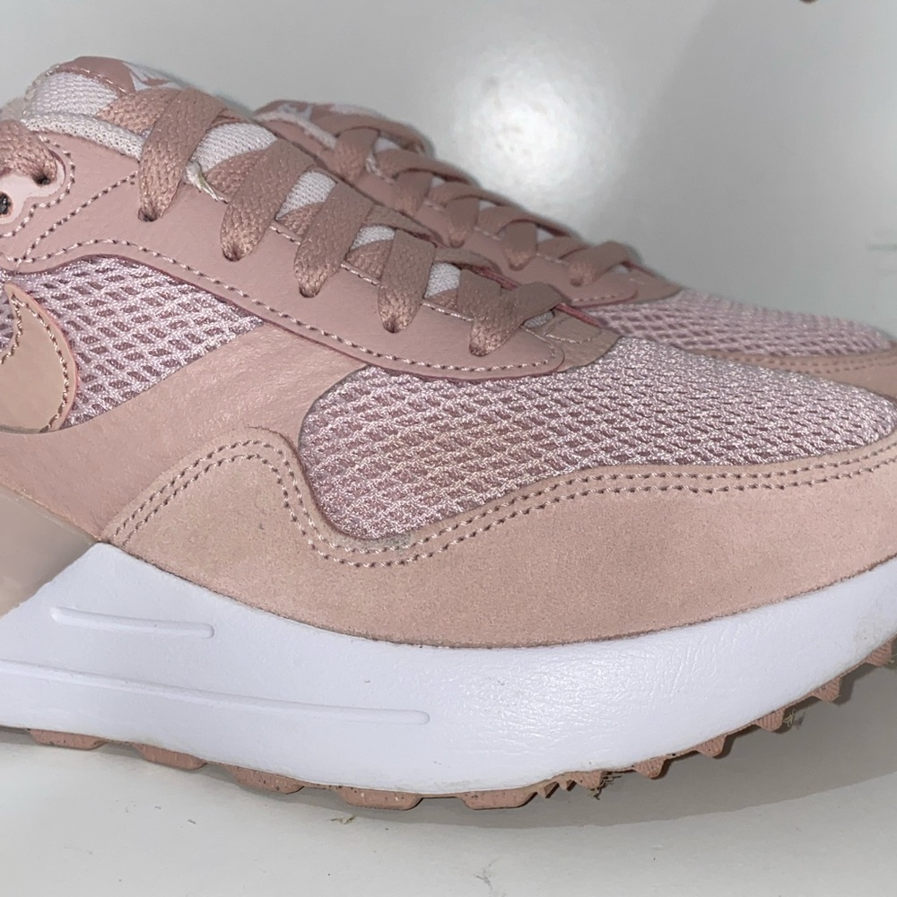 Nike Air Max System Women's Sneakers Size 9.5 Barely Rose / Pink Oxford - Picture 3 of 16